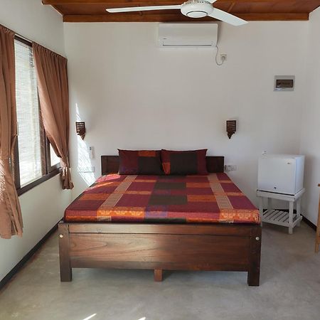 Arazo Villa Unawatuna Extérieur photo