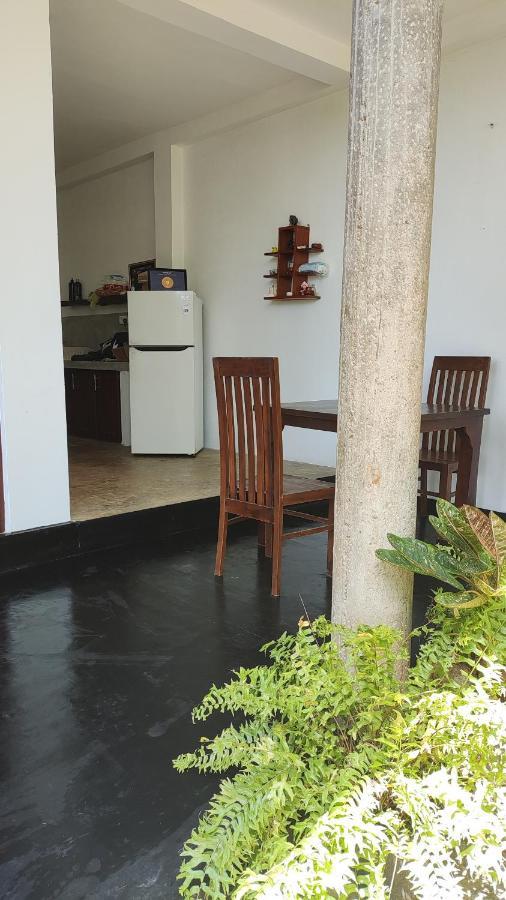 Arazo Villa Unawatuna Extérieur photo